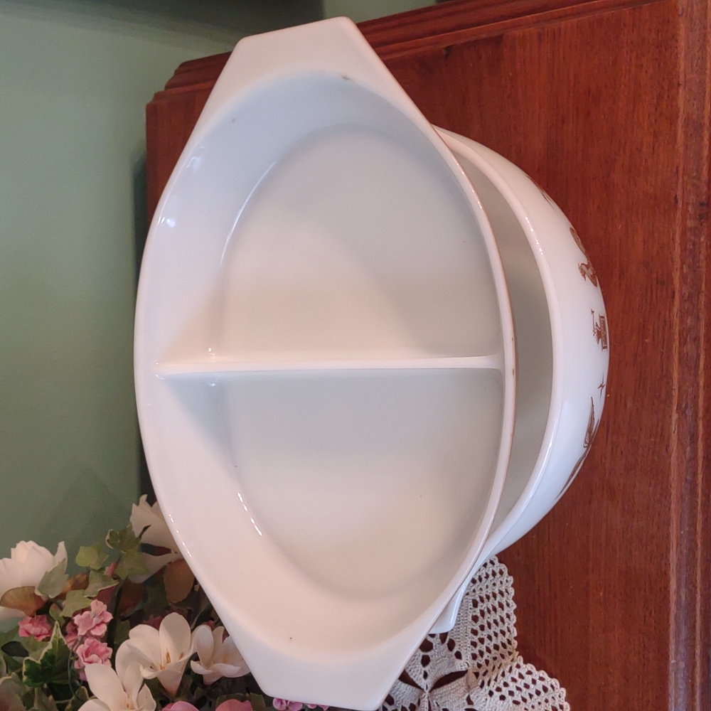 Pyrex Early American Lot of 3 - Picture 3 of 5